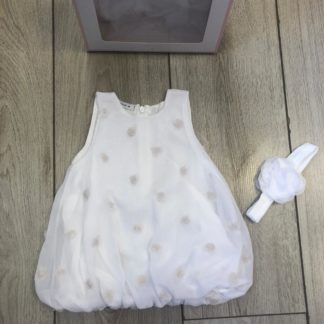 שמלה לבנה מנופחת לתינוקת